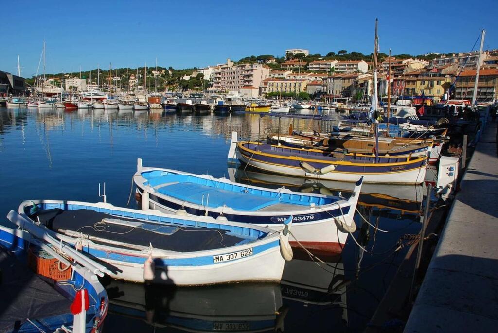 Belle Vue Mer Lejlighed Cassis Eksteriør billede